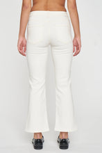 Load image into Gallery viewer, Runaway Crop Flare