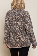 Load image into Gallery viewer, Vintage Leopard Twill Jacket
