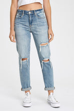 Load image into Gallery viewer, Loverboy Boyfriend Jeans
