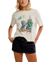 Load image into Gallery viewer, Merry Meowy Tee
