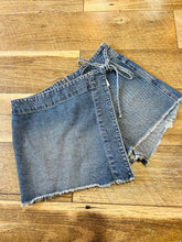 Load image into Gallery viewer, Emmy Denim Skort
