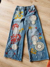 Load image into Gallery viewer, Embroidered Wide Leg Jeans
