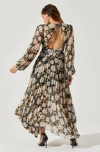 Load image into Gallery viewer, Avana Floral Maxi Dress
