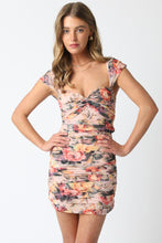 Load image into Gallery viewer, Blush Floral Shirred Dress
