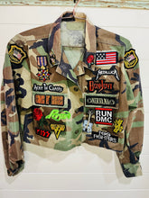 Load image into Gallery viewer, Vintage Camo Patch Jacket - Cropped
