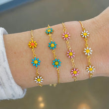 Load image into Gallery viewer, Daisy Chain Slider Bracelet
