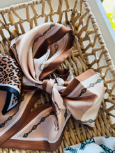 Load image into Gallery viewer, Twilly Scarf
