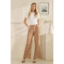 Load image into Gallery viewer, Floral Lace Pant
