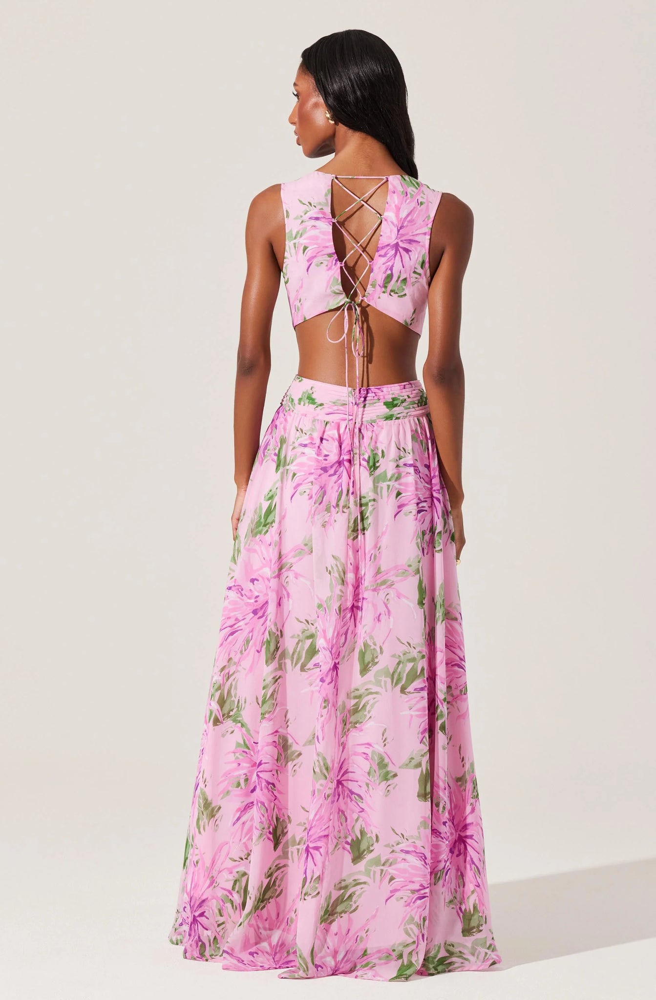 noya floral cutout maxi dress Noya Floral Pleated Cutout Maxi Dress (Women)