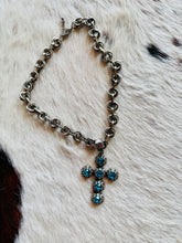 Load image into Gallery viewer, Cross Chain Necklace
