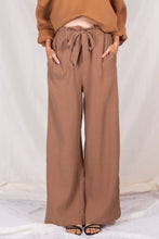 Load image into Gallery viewer, Mocha Tie Waist Pant
