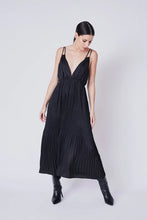 Load image into Gallery viewer, Ossani Pleated Maxi Dress
