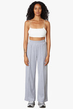 Load image into Gallery viewer, Wide Leg Sweat Pant
